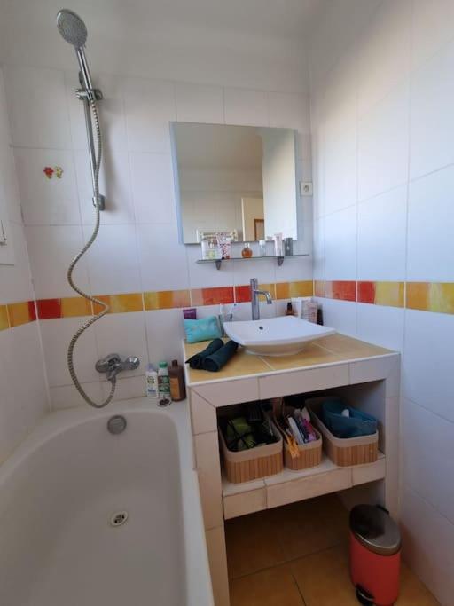 Appartement Cosy Proche Du Tram Montpellier Exterior photo